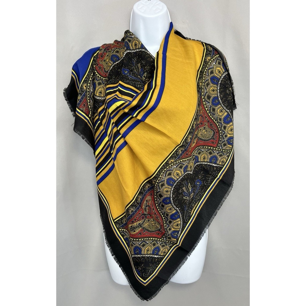 Scarf Made In Italy Square 31" X 31" Multicolor Polyester